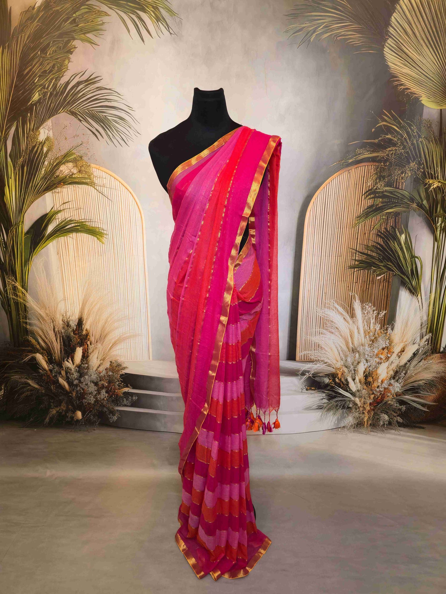 Mul cotton saree with vertical lines