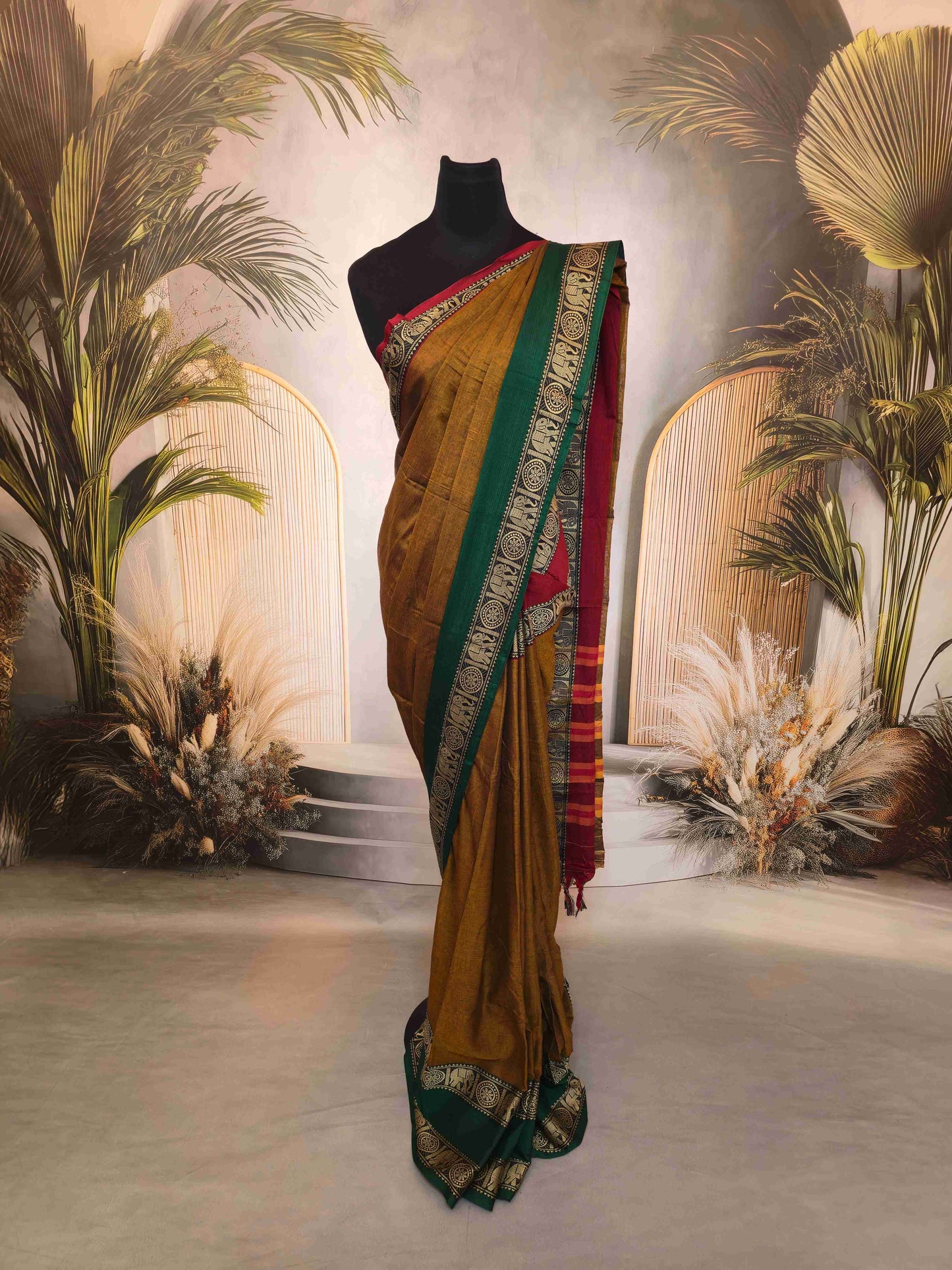 Narayanpet Cotton saree with Ganga Jamuna Elephant borders