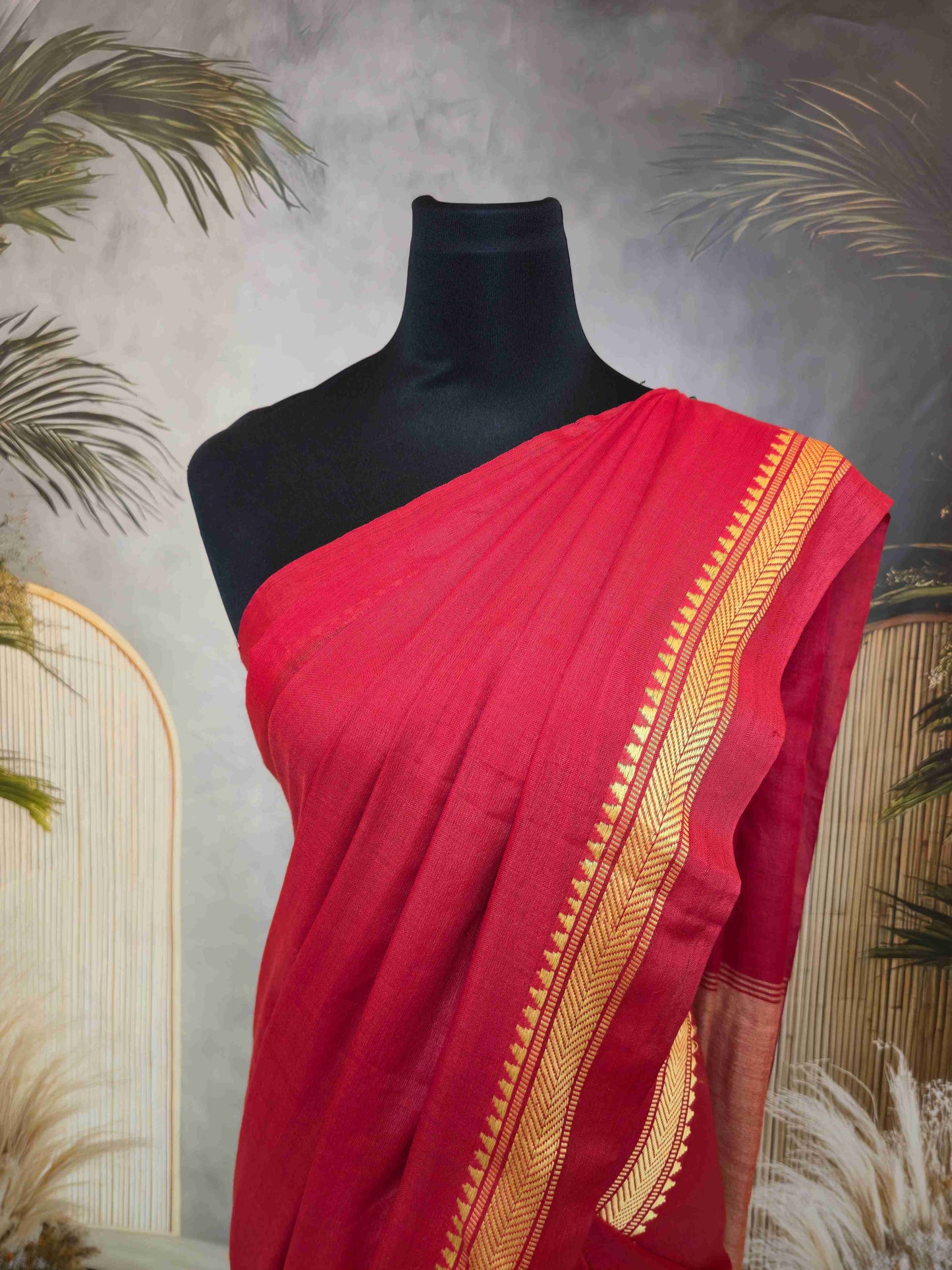 Cotton Saree with thread border