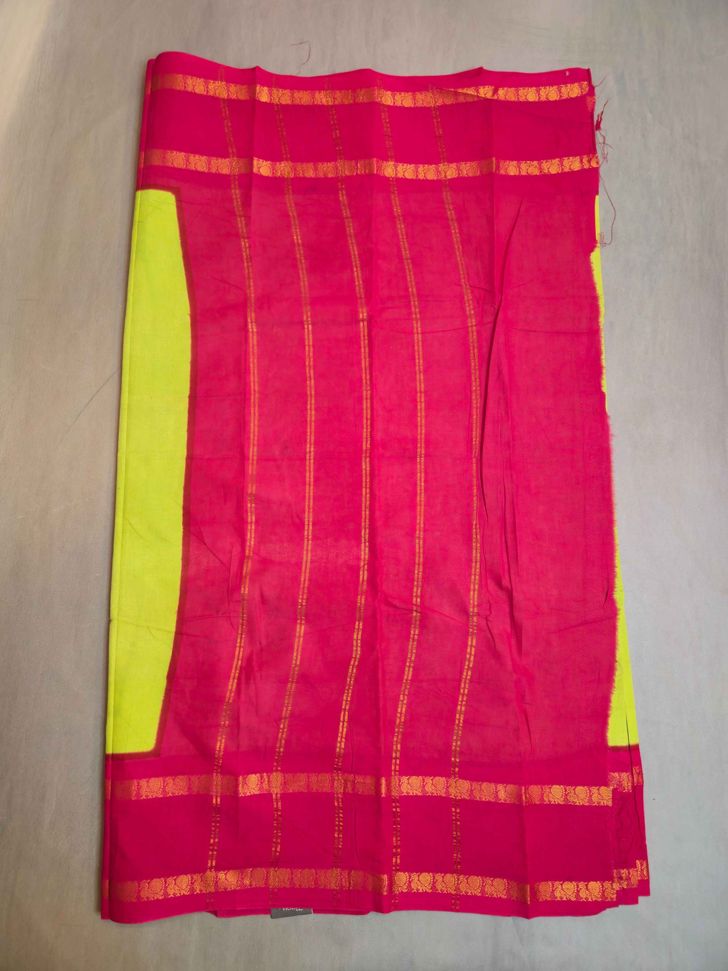Plain Sungudi with contrast and borders
