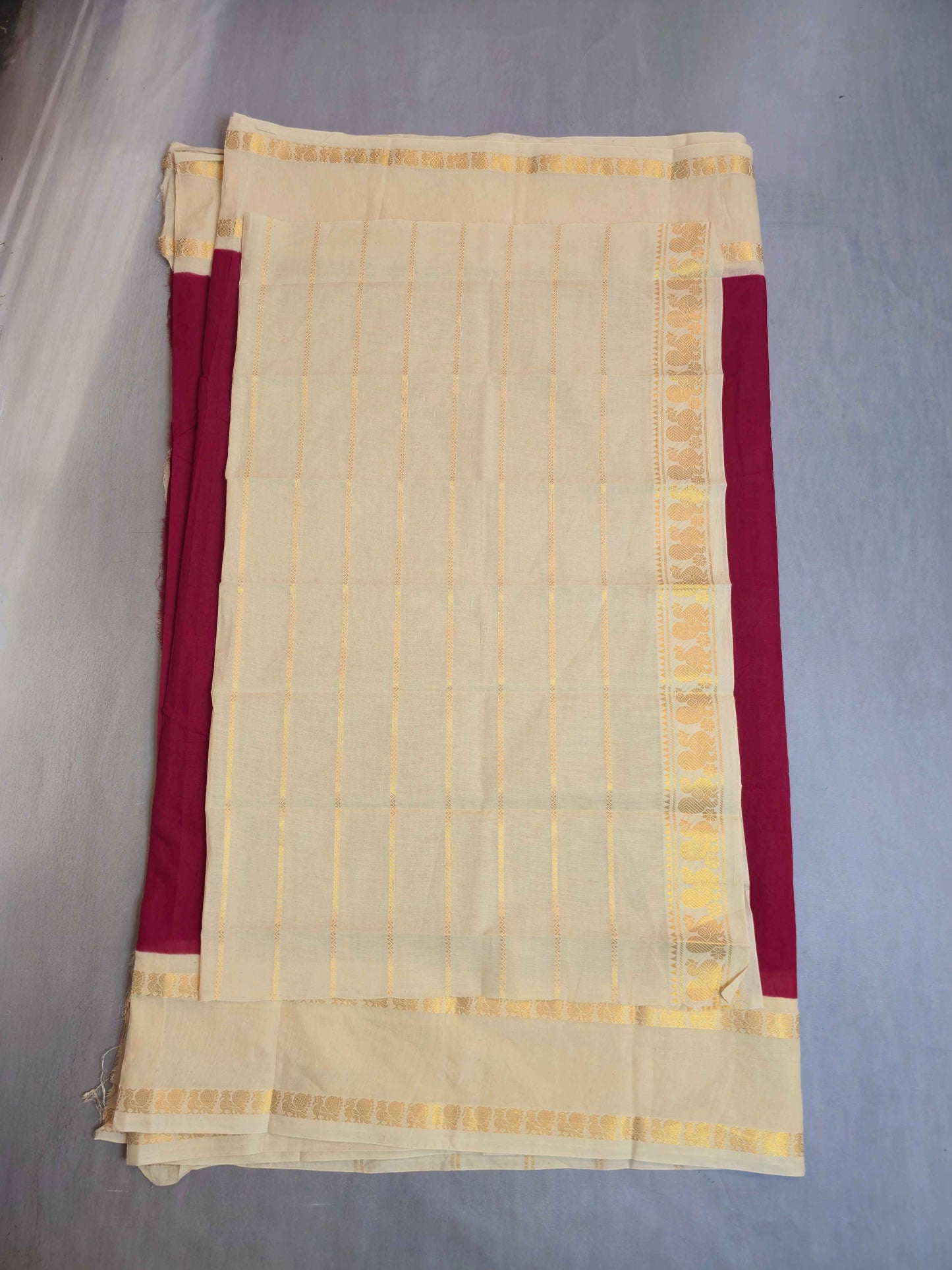 Plain Sungudi with contrast and borders