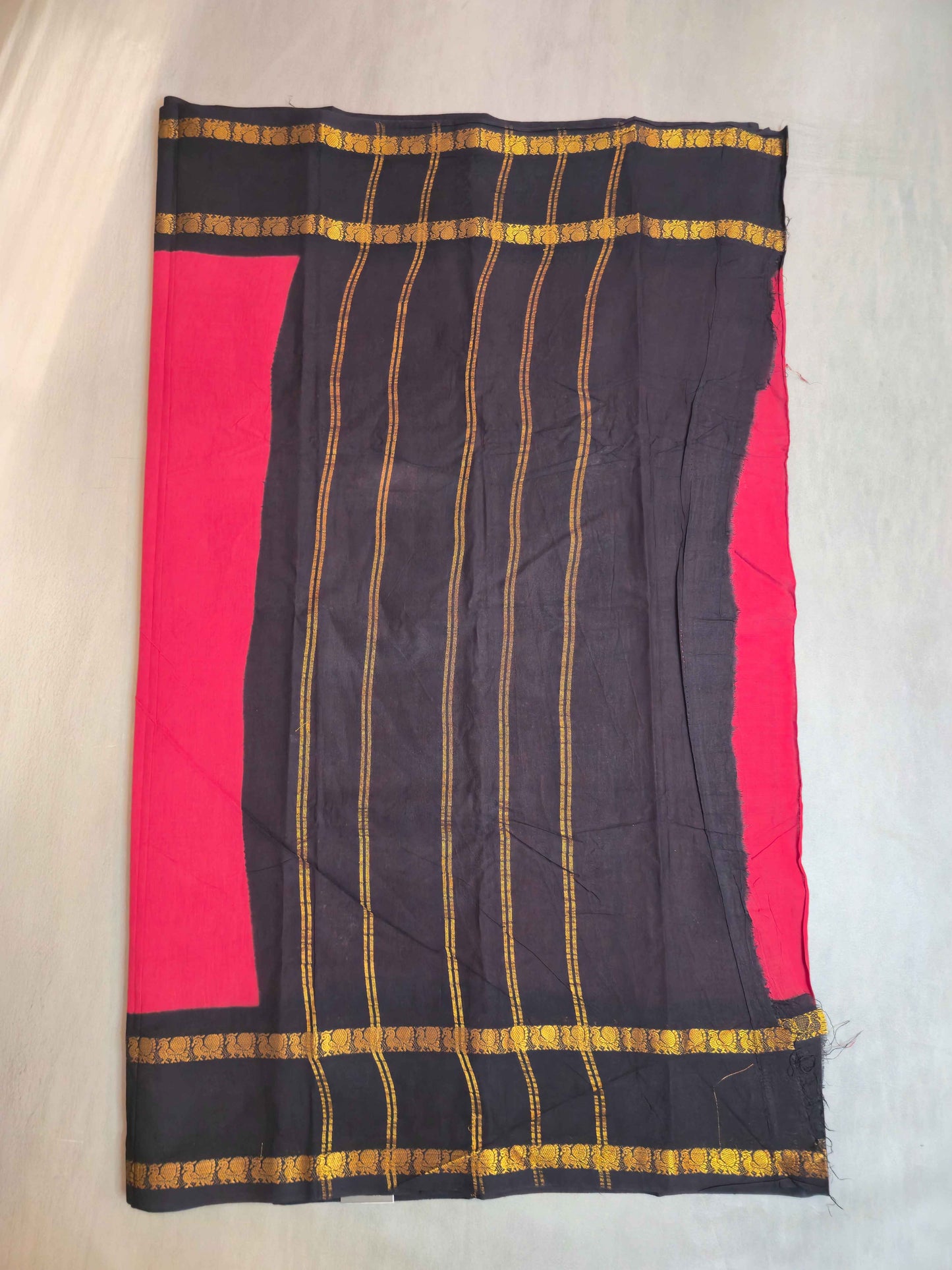 Plain Sungudi with contrast and borders