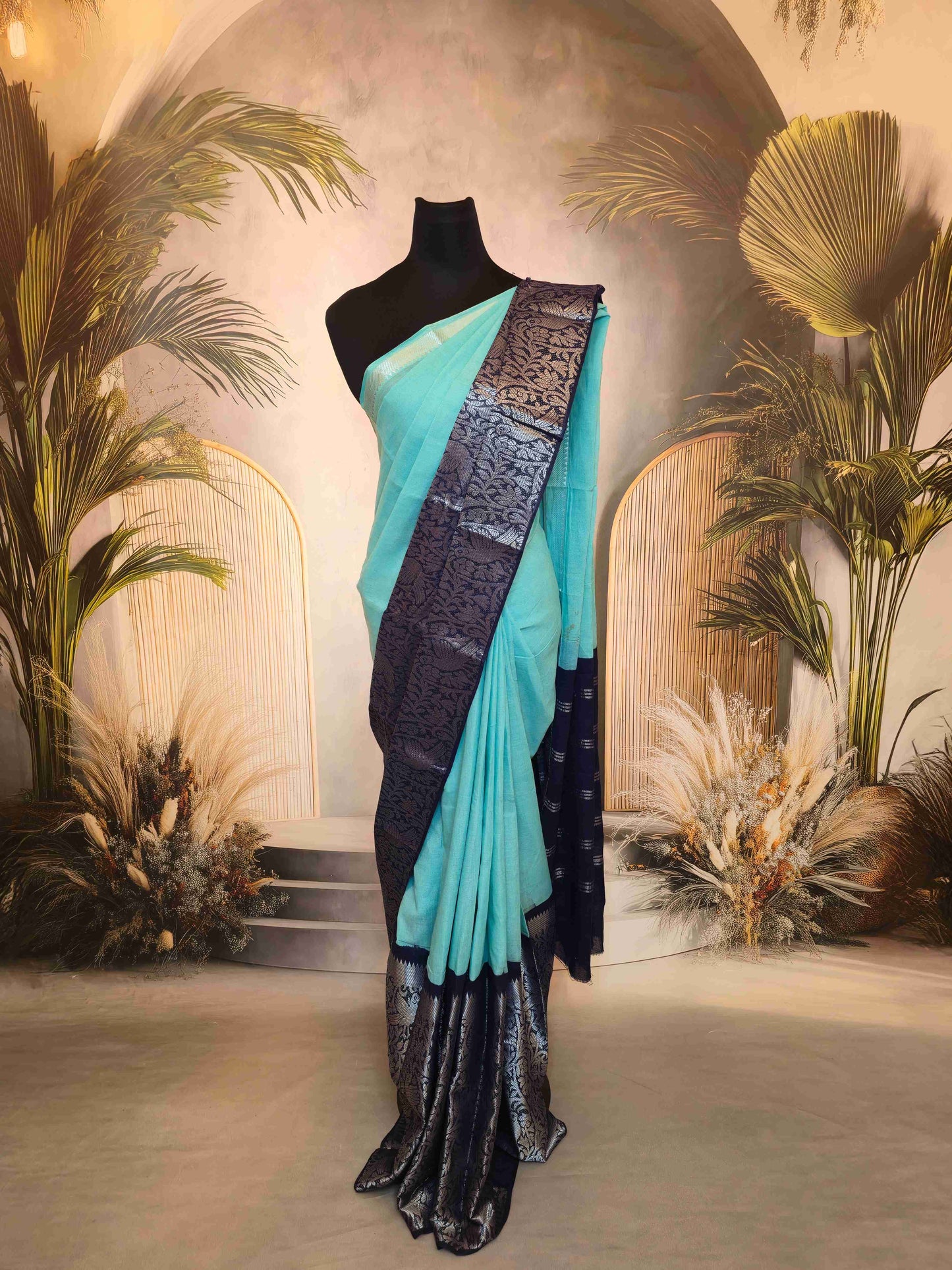 Sungudi Long Border Saree