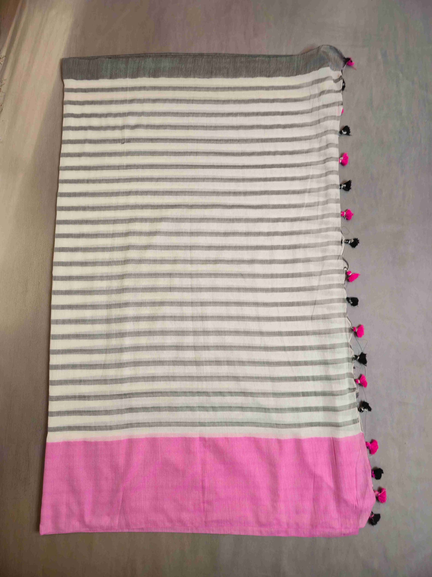 Mul Saree - No B&W Pallu