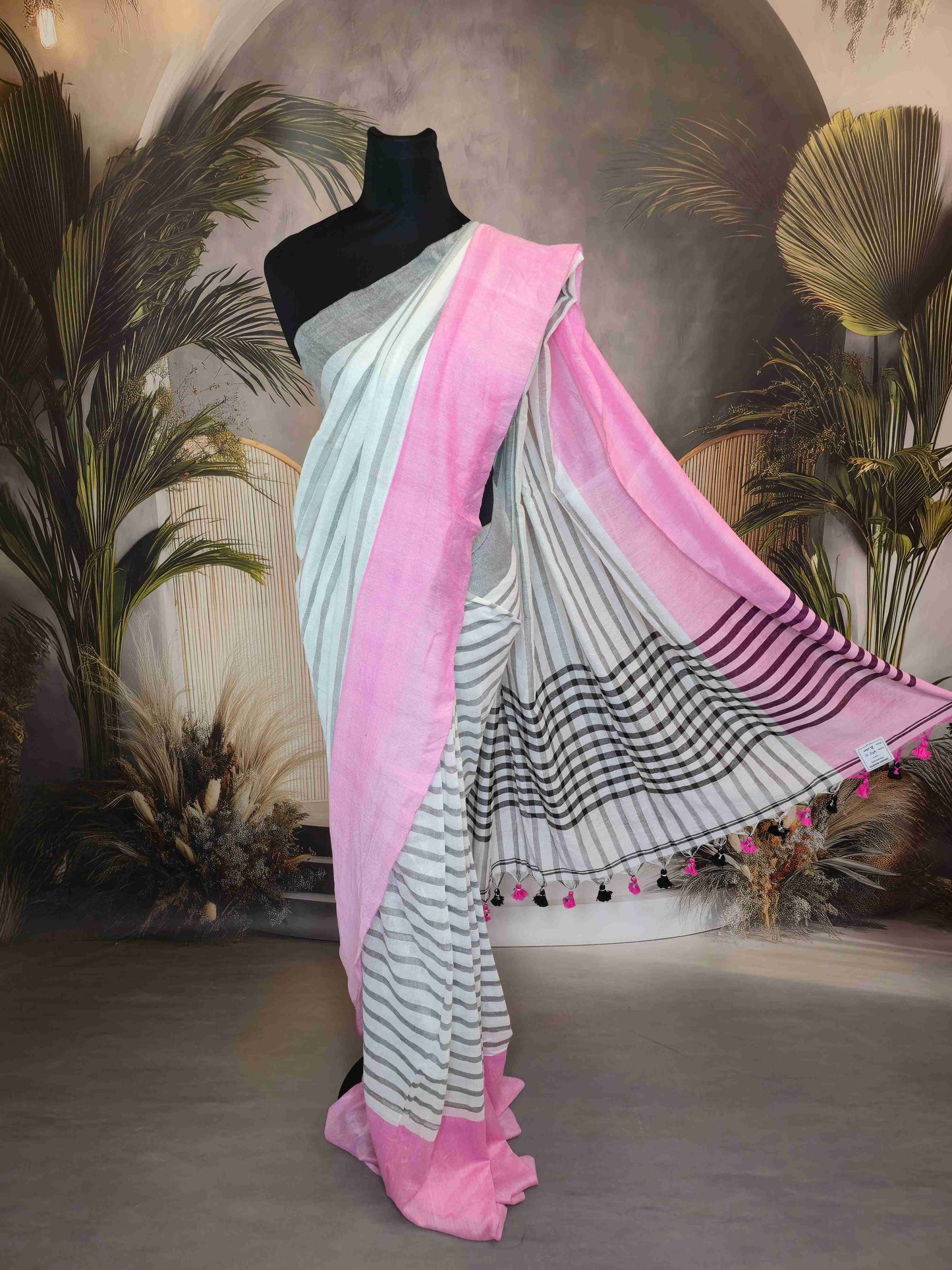 Mul Saree - with B&W pallu