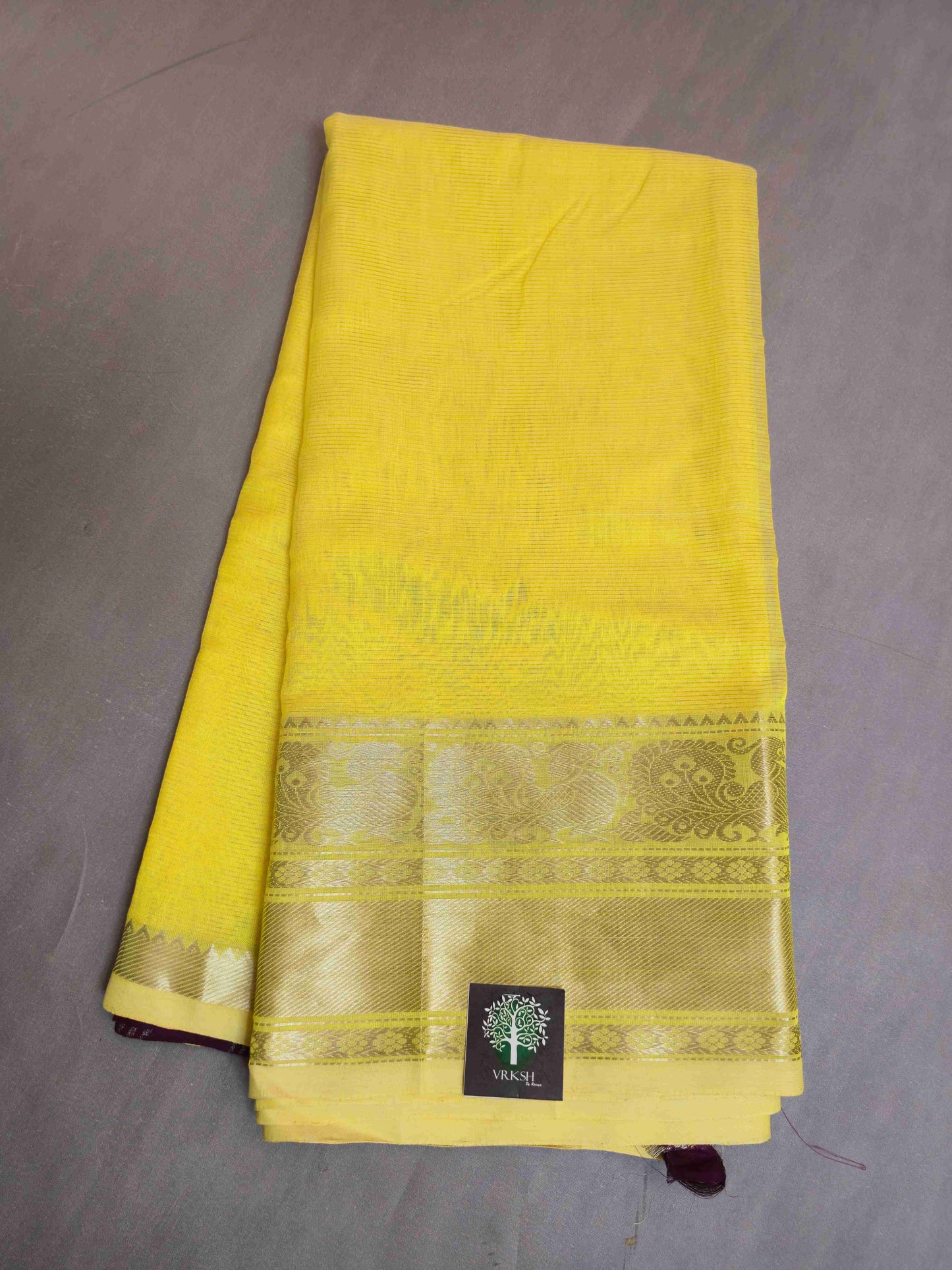 Mangalagiri Saree with Contrast Blouse