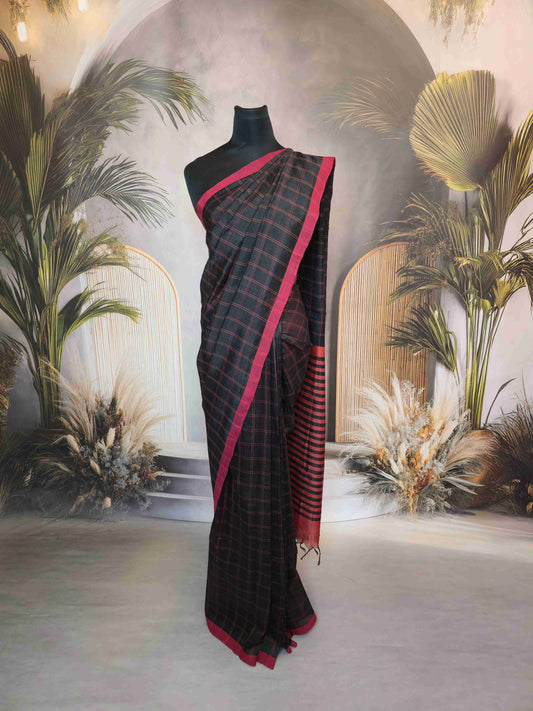 Mangalagiri Silk cotton - Black & Red