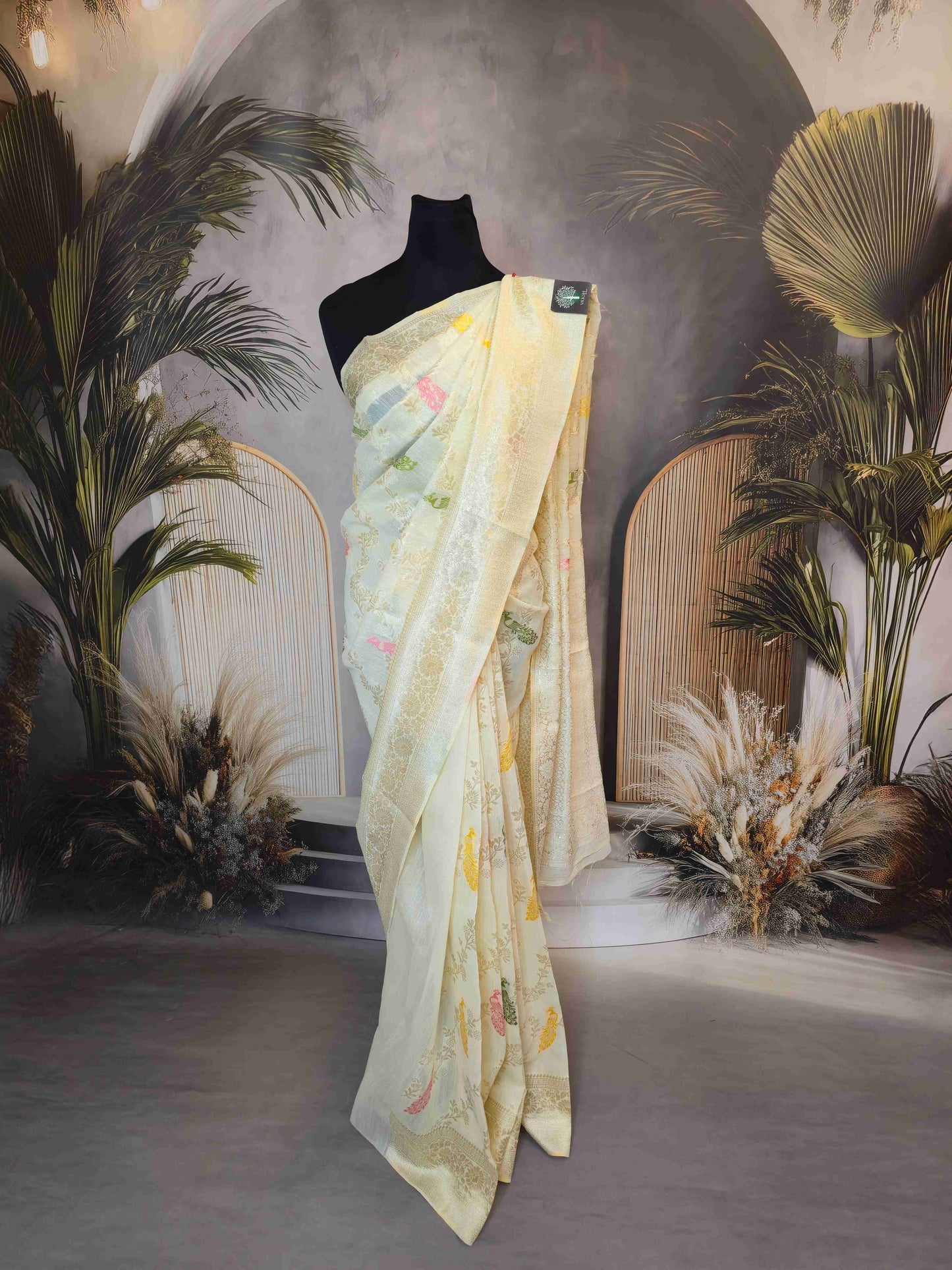 White Benarasi saree