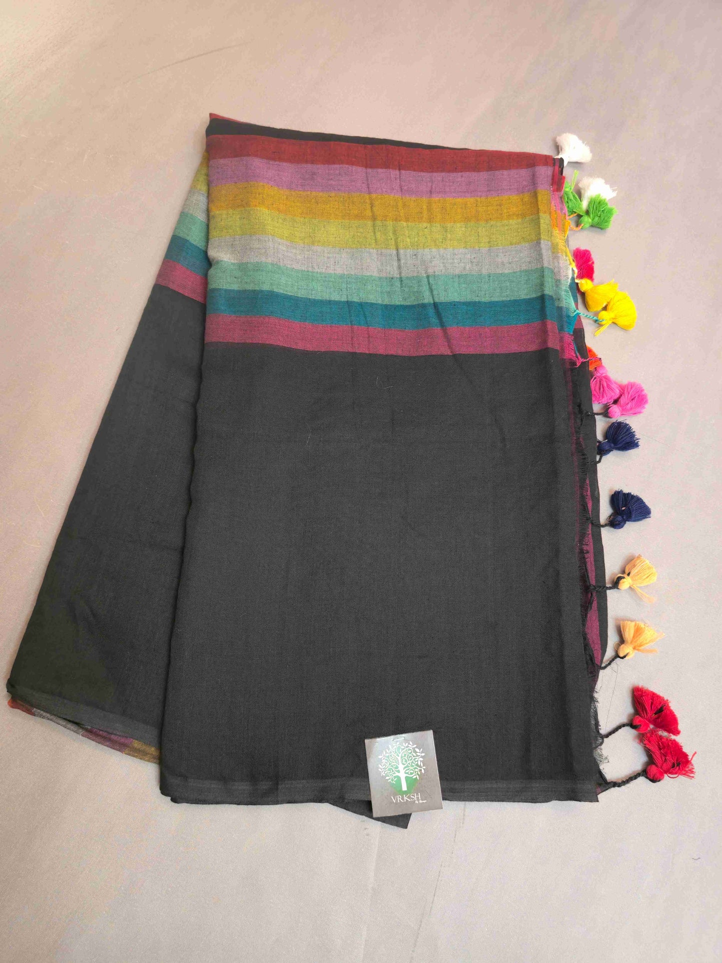 Mul cotton saree with rainbow pallu