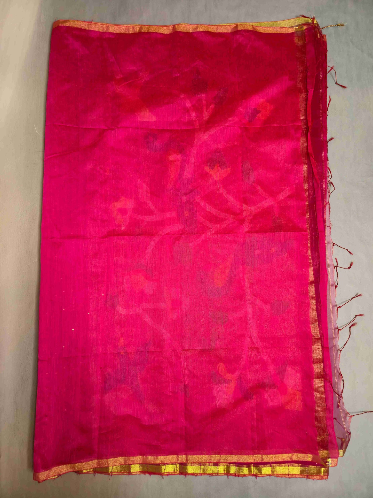 Semi Raw Silk with sequins with Jamdani needle work Pallu