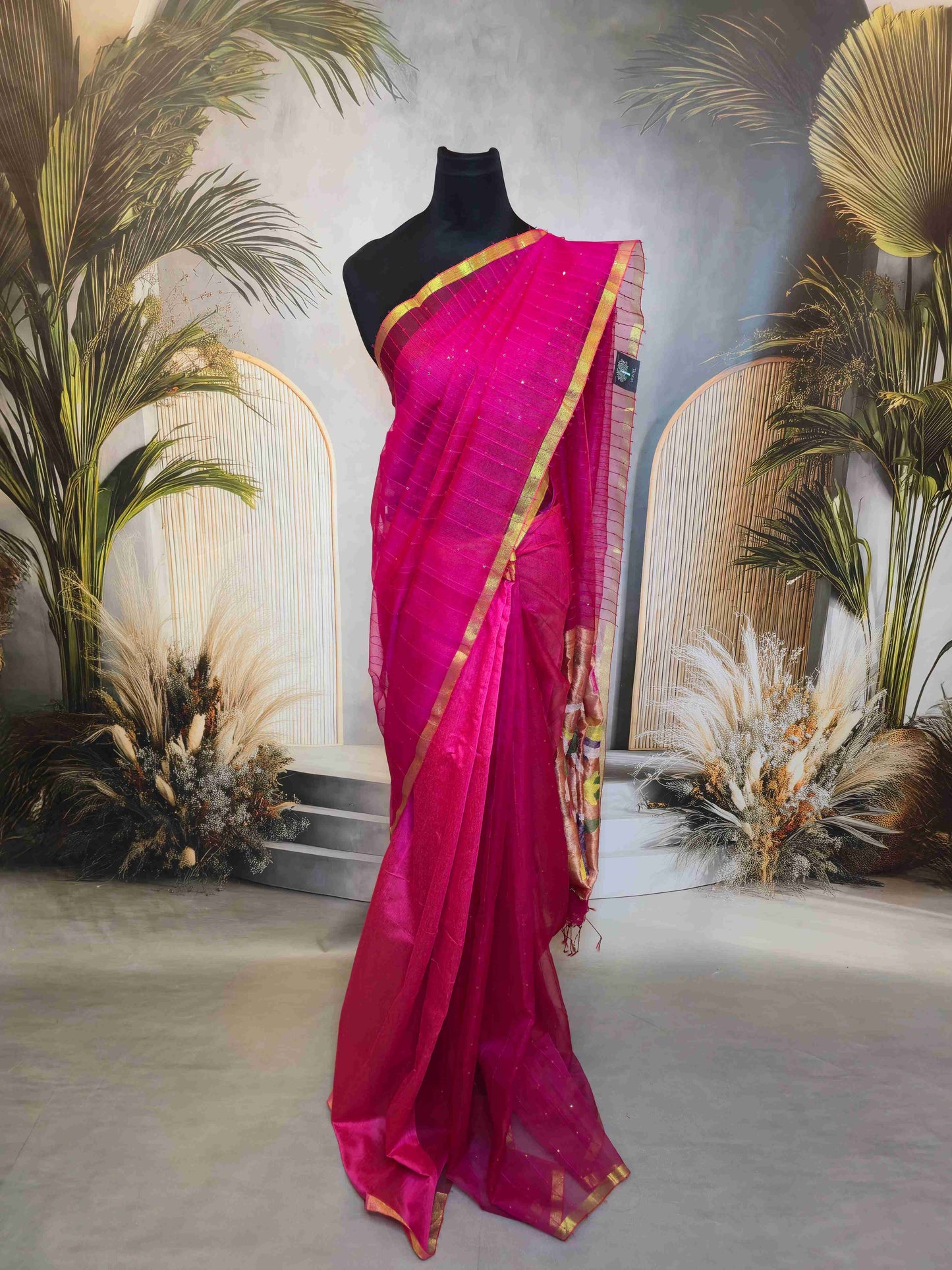Semi Raw Silk with sequins with Jamdani needle work Pallu