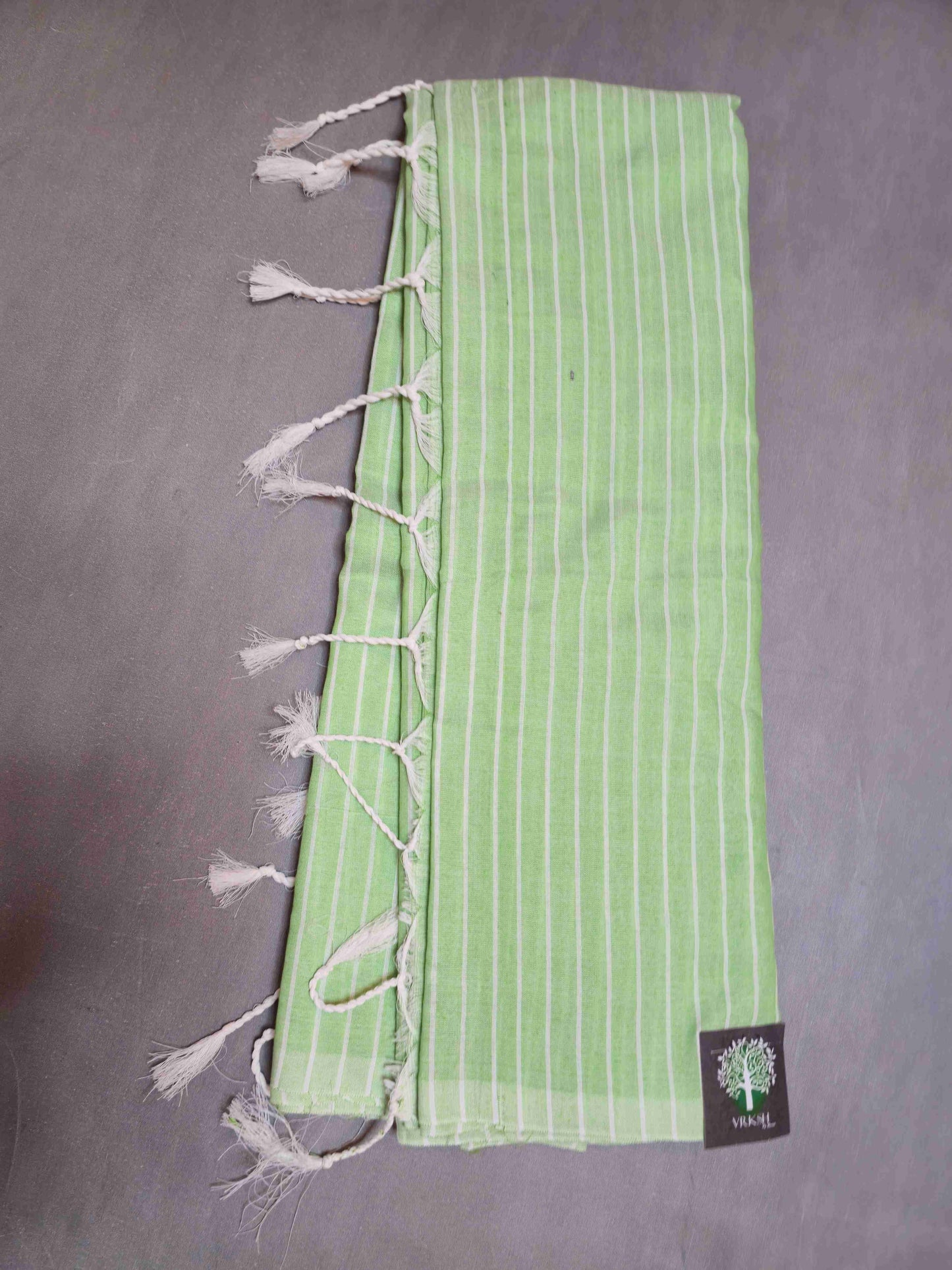 Mul cotton saree with Vertical lines