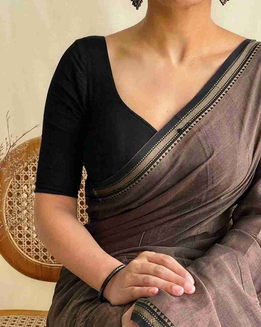 Cotton Saree with thread border