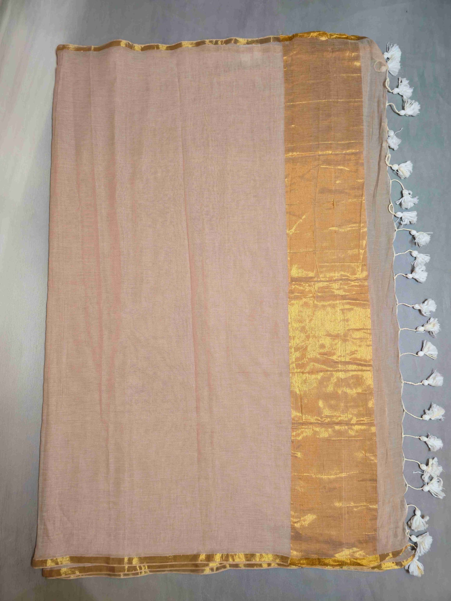 Mul cotton saree with kasavu pallu