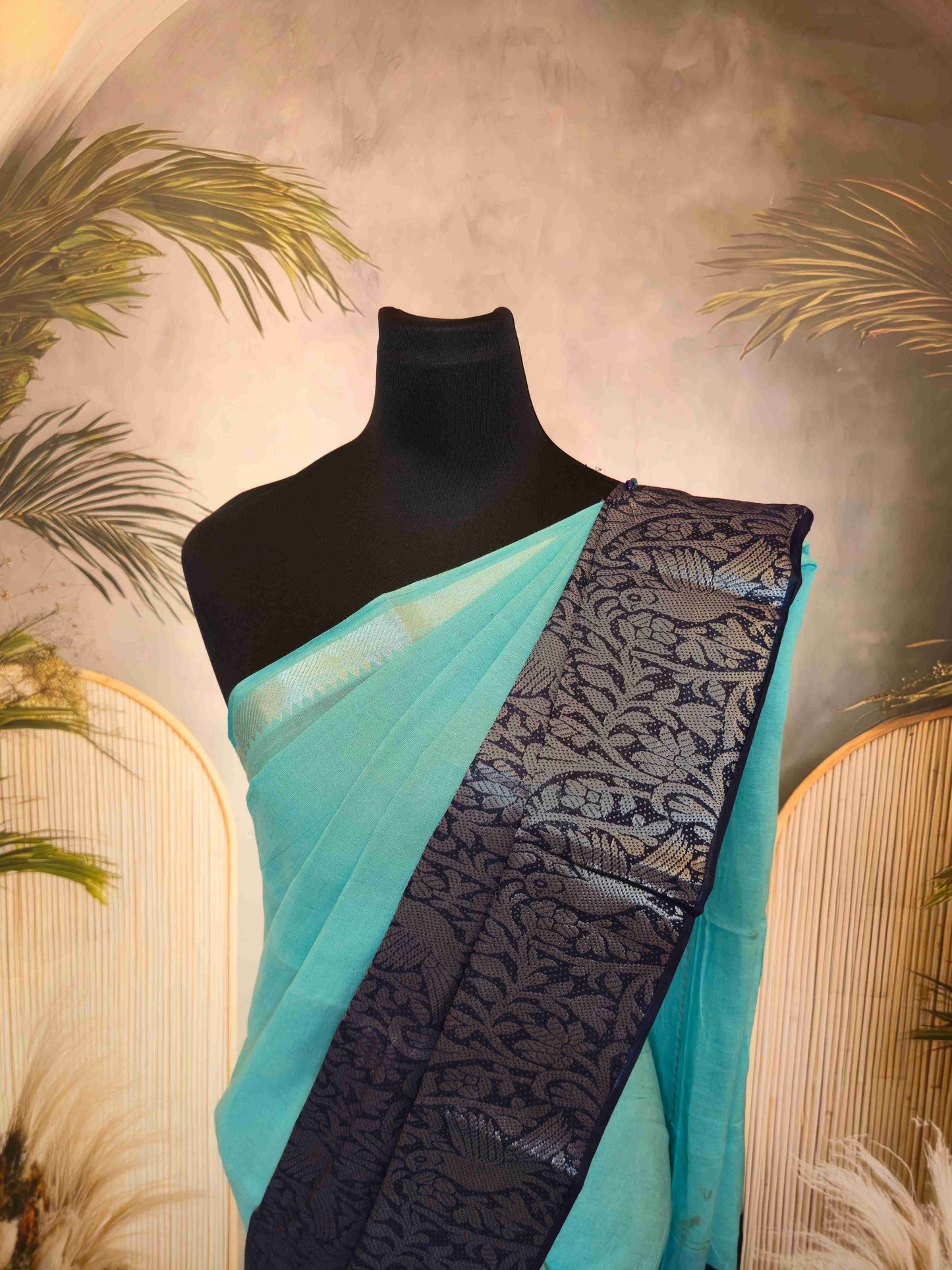 Sungudi Long Border Saree