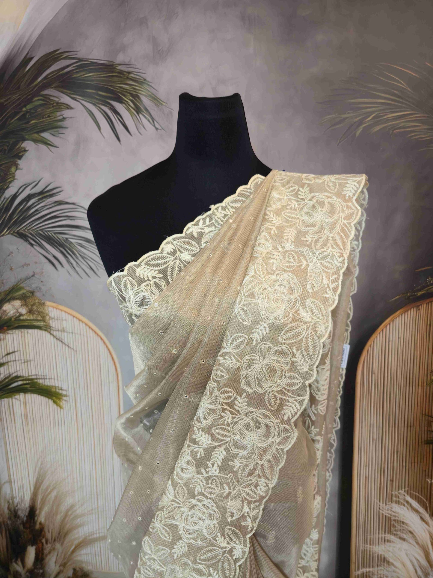 Kota tissue with thread embroidery