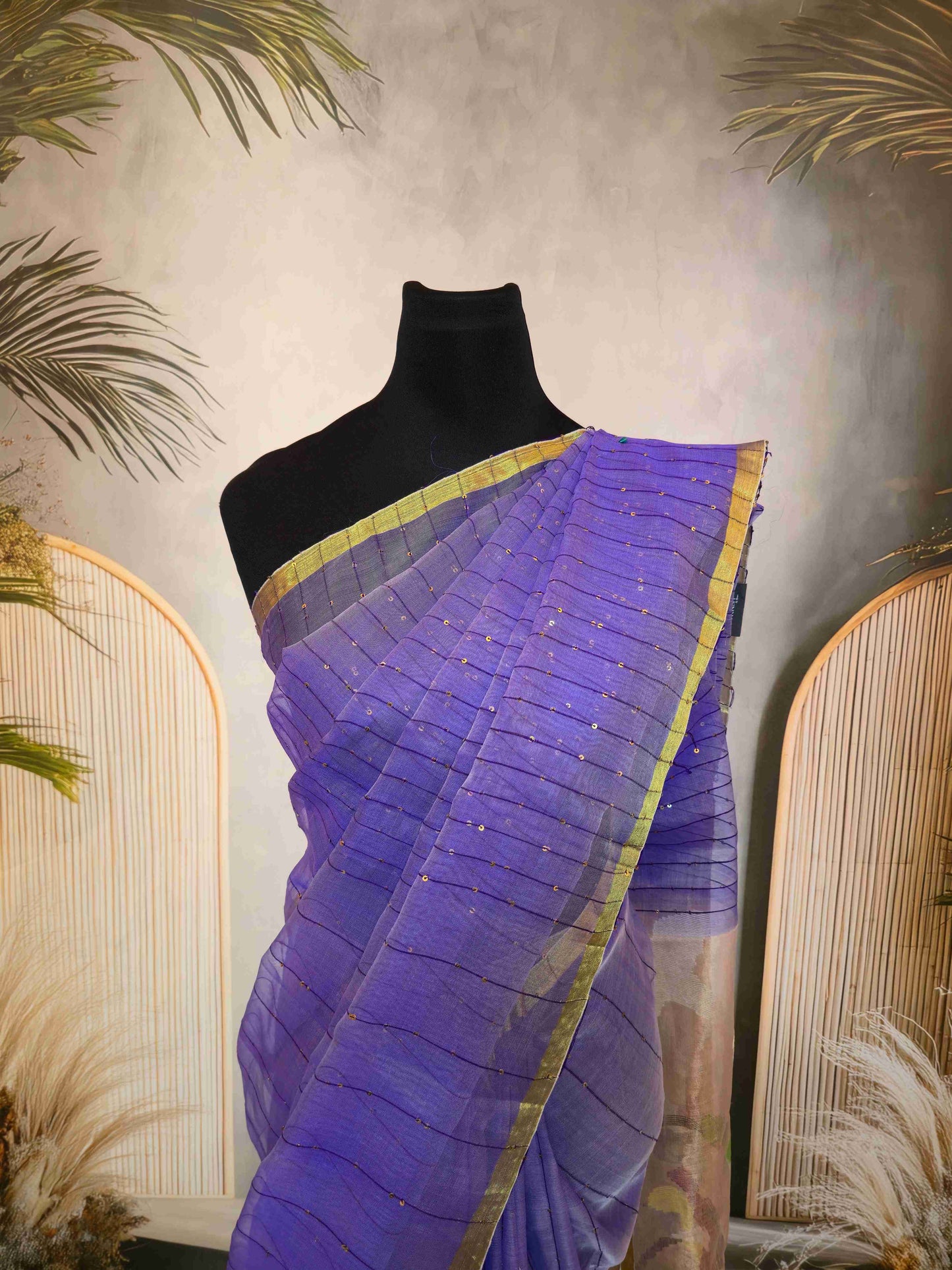 Semi Raw Silk with sequins with Jamdani needle work Pallu