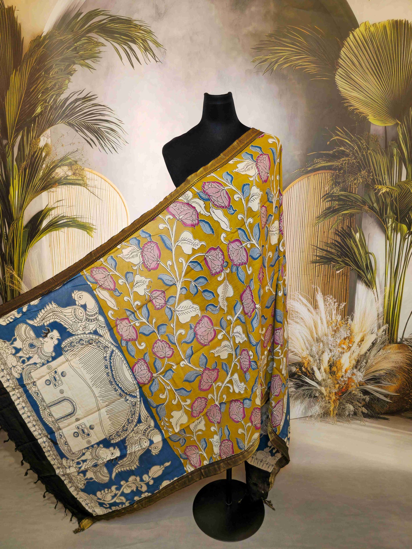 Kalamkari screen printed dupatta with nizam border